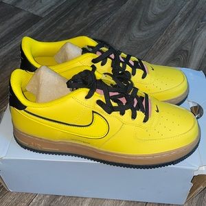Womens Nike Air Force 1’s 07 Yellow Gum , Pink Size 6.5 Youth